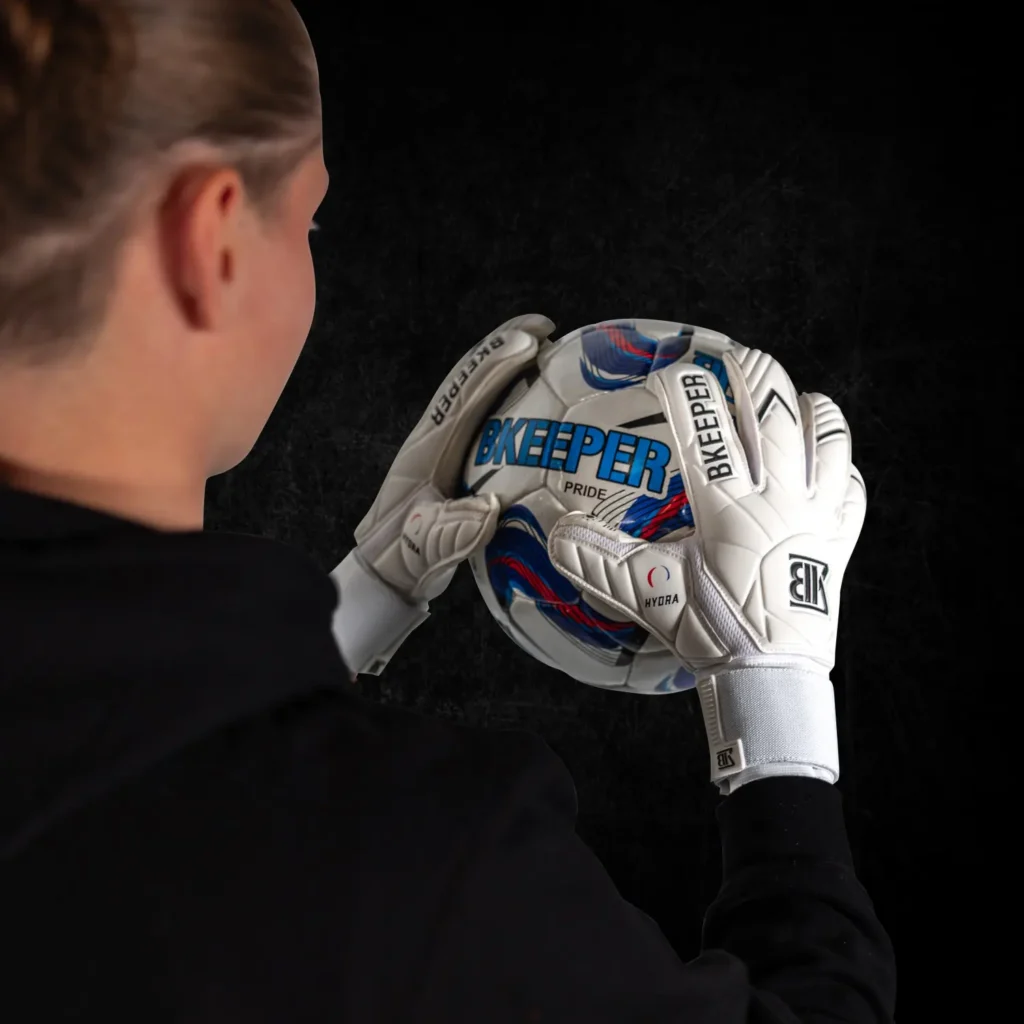 Hydra White goalkeeper gloves
